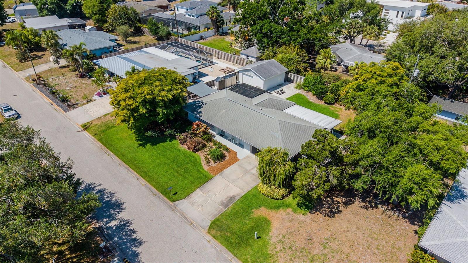 SOUTH GATE - Residential