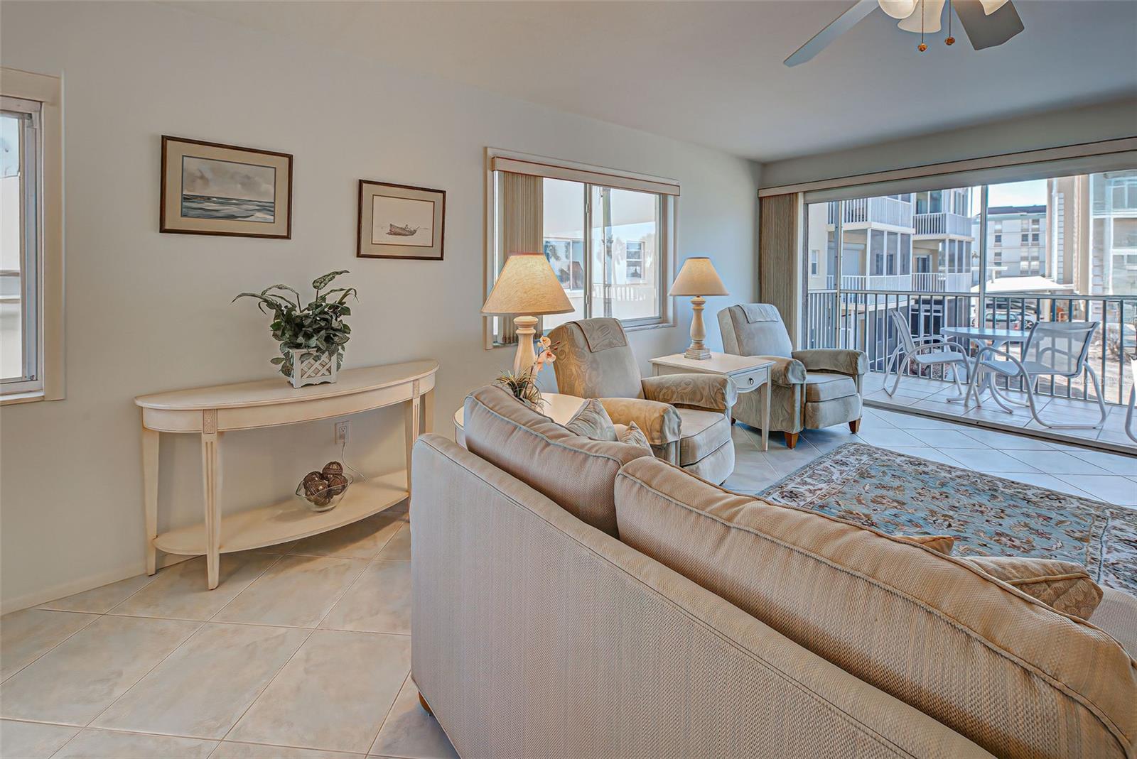 CHATEAUGAY - Residential