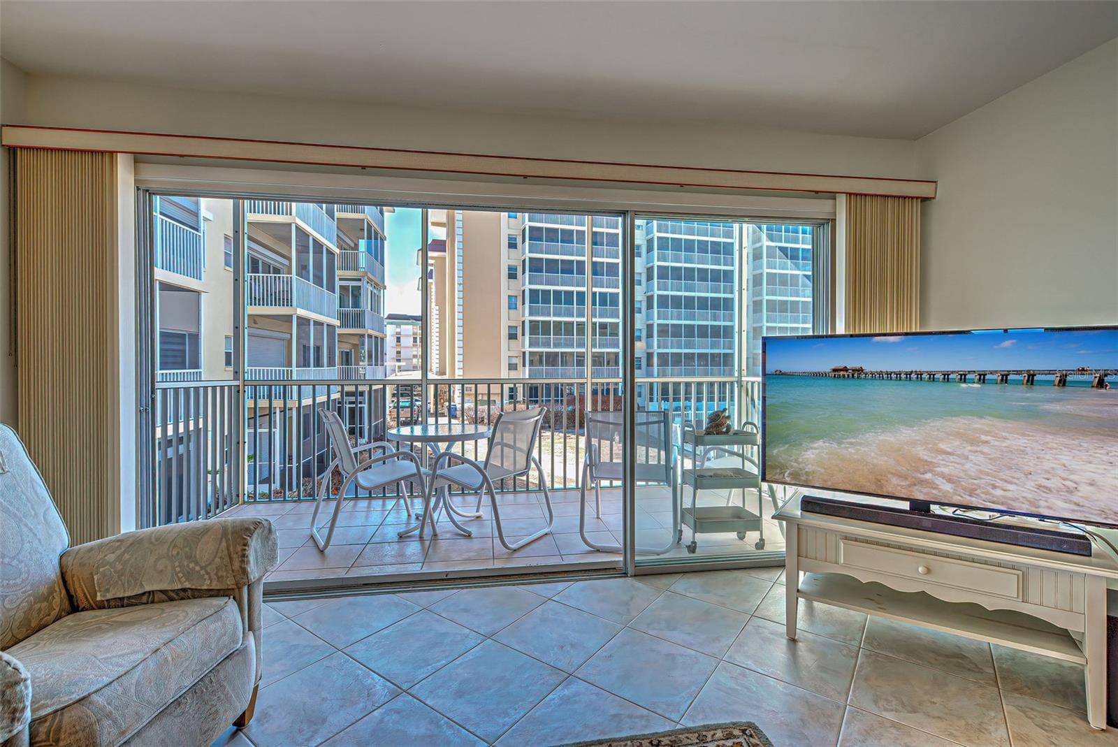 CHATEAUGAY - Residential