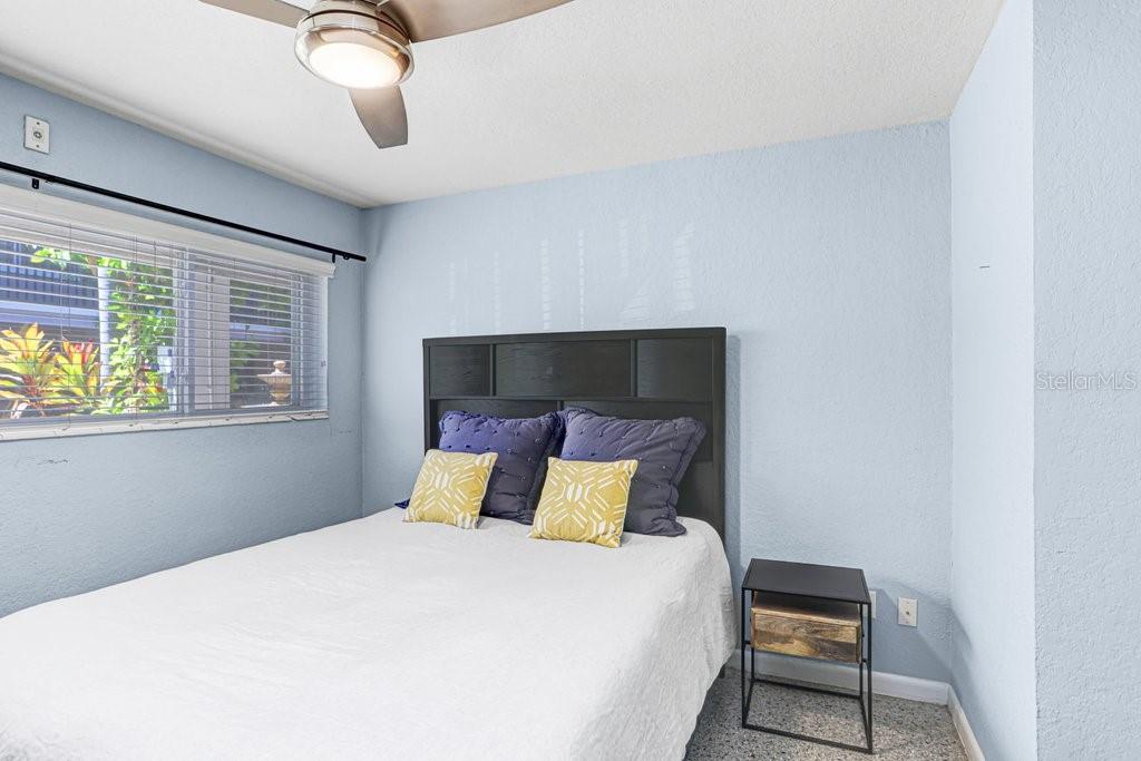 PALMS OF BEACH PARK A CONDOMIN - Residential