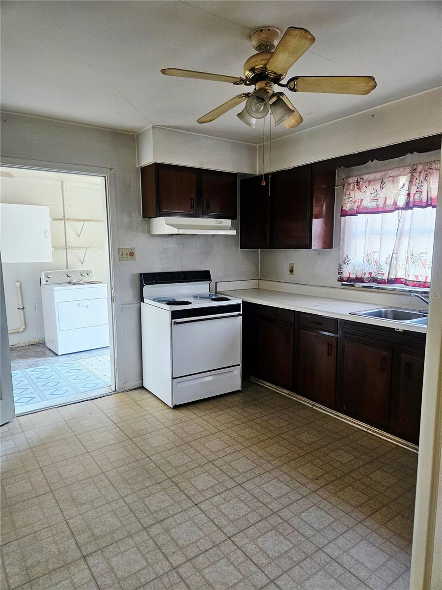 BELLEVIEW PECAN HOMELANDS - Residential