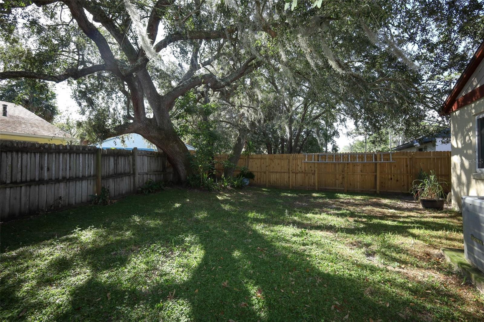 HIDDEN LAKE VILLAS PH 3 - Residential