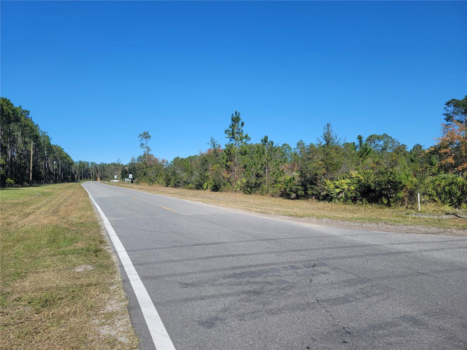 DAYTONA NORTH SUB - Land