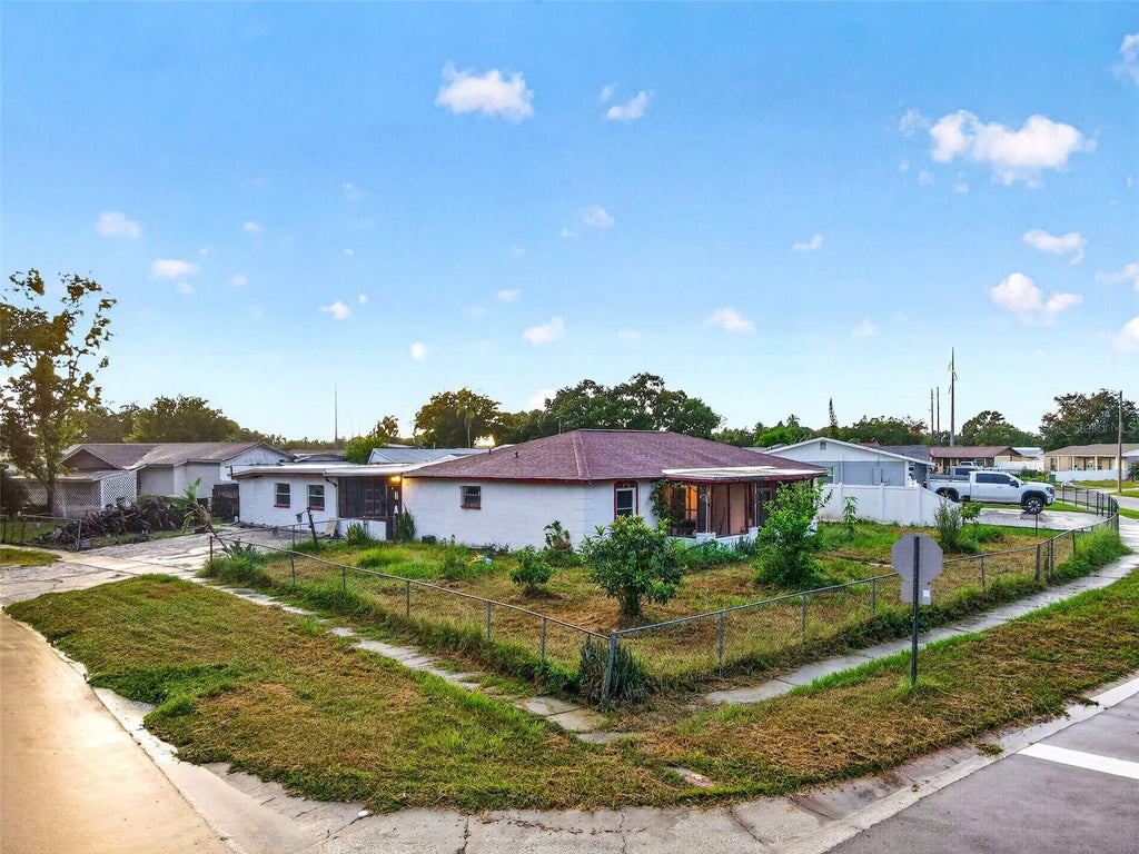 Photo of 8545 Gold Ridge Circle, Tampa, FL 33619 (MLS # O6443291)