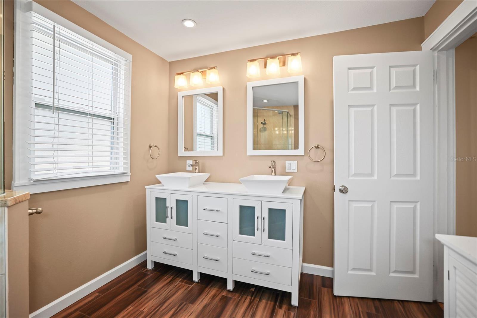 EATONS W T EUCLID BLVD - Residential