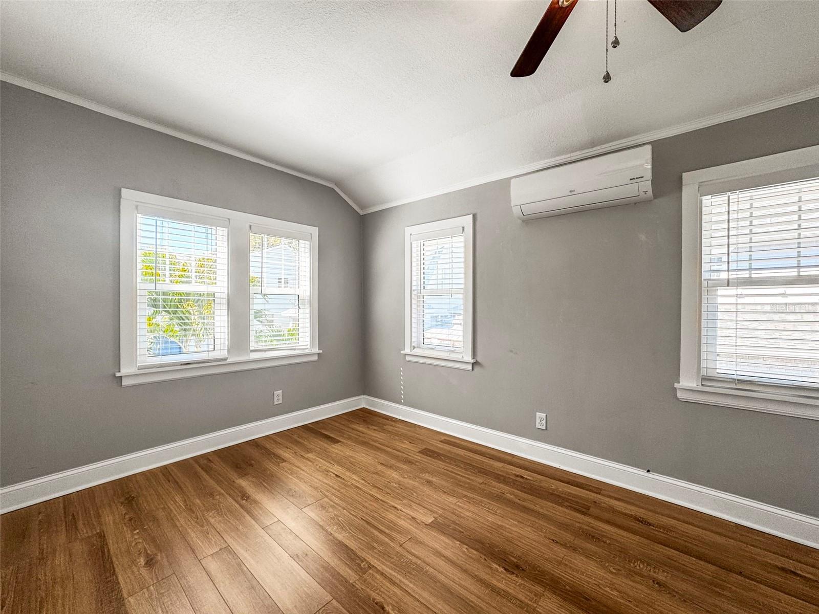 EATONS W T EUCLID BLVD - Residential