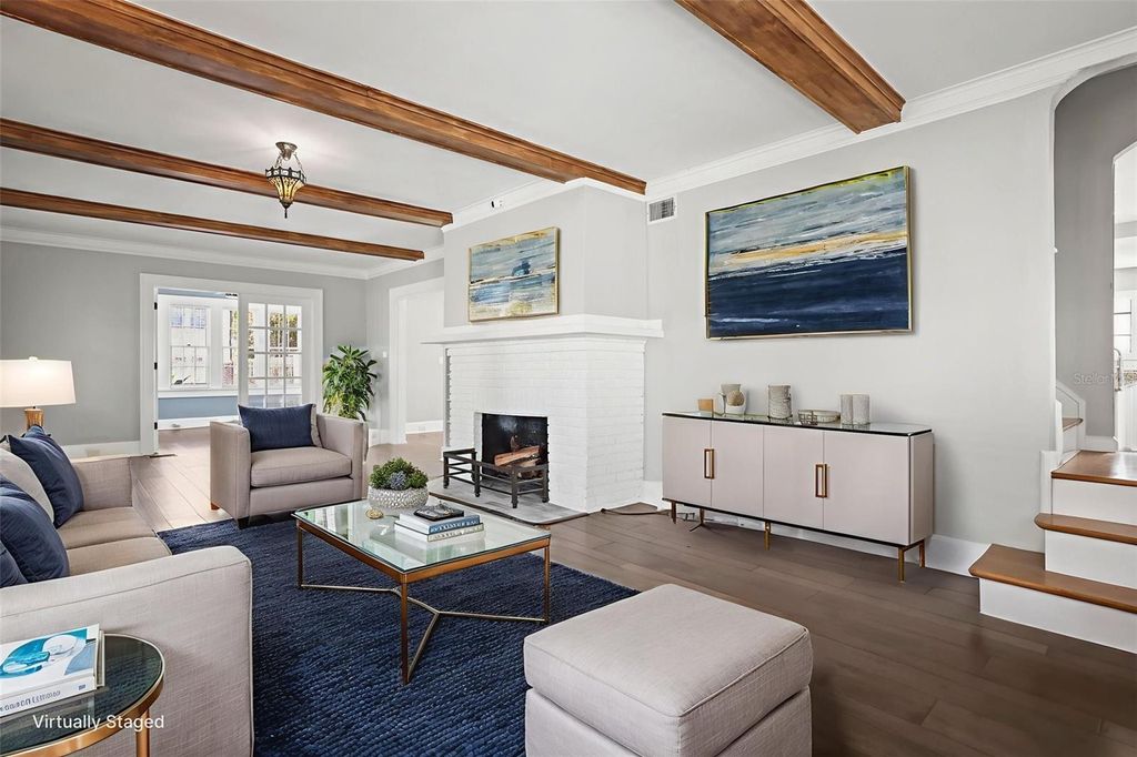 Photo of 800 18th Avenue N, St Petersburg, FL 33704 (MLS # TB8481065)