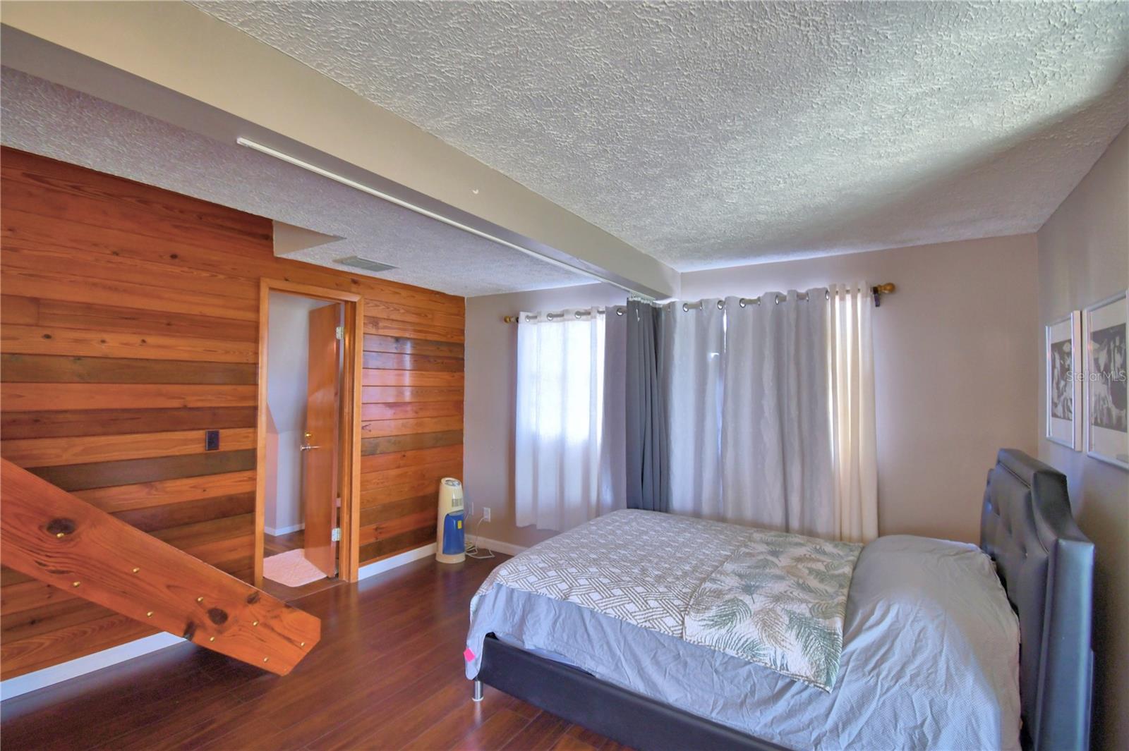 SHORE ACRES LAKE BONNY ADD - Residential