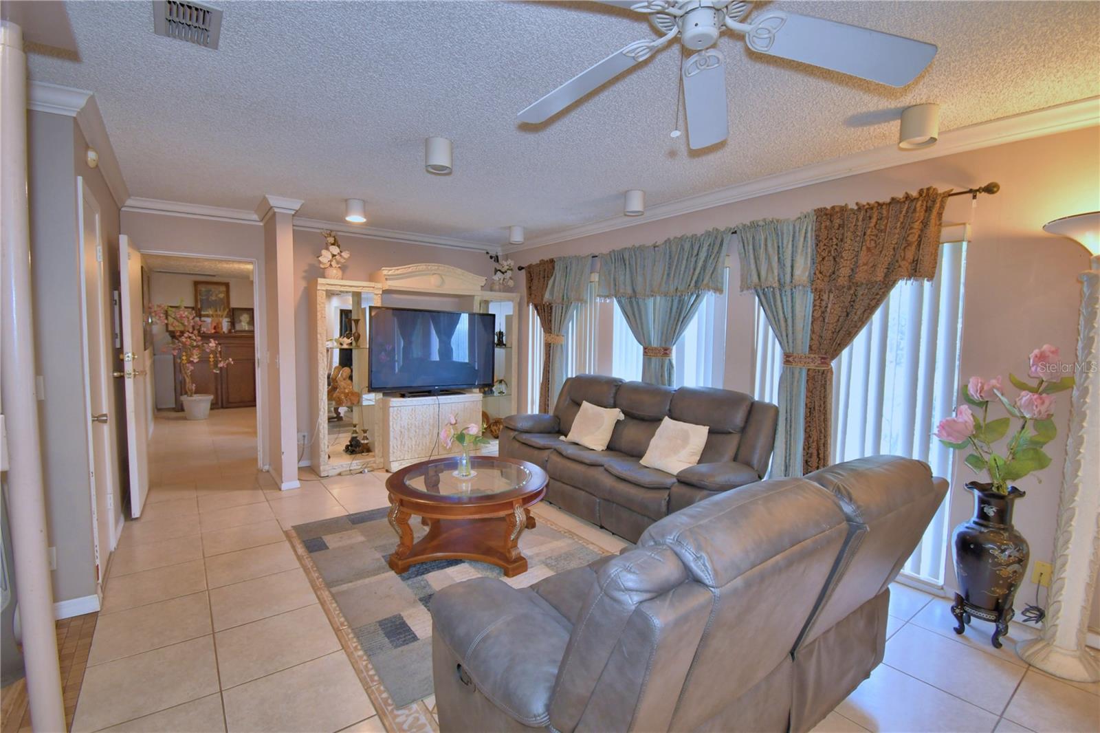 SHORE ACRES LAKE BONNY ADD - Residential