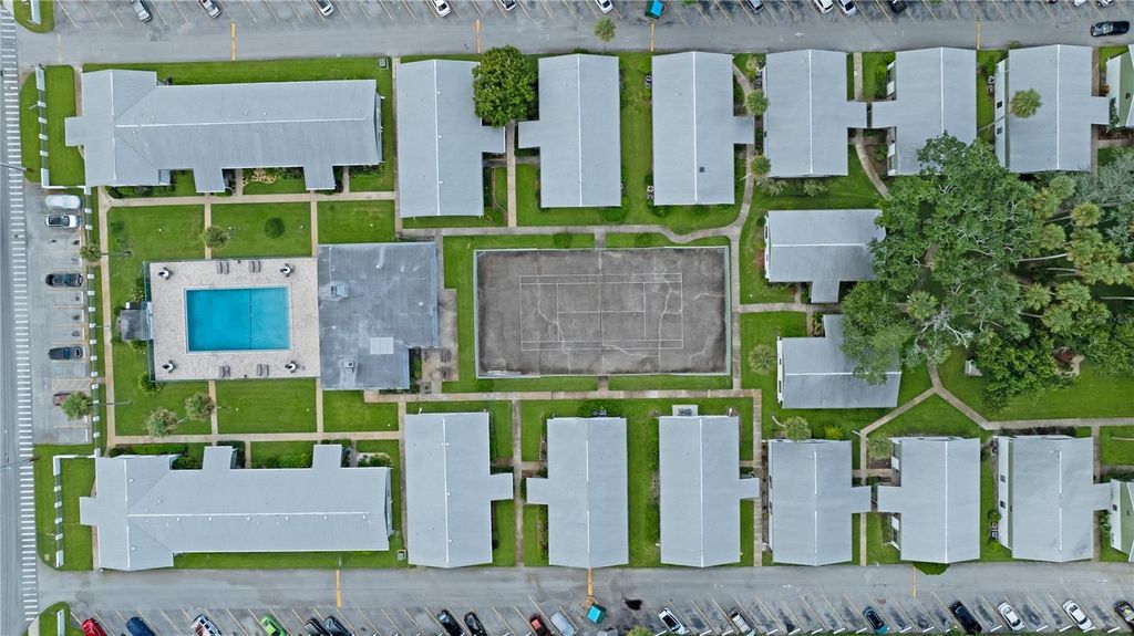 Photo of 840 Center Avenue #91, Daytona Beach, FL 32117 (MLS # O6398425)