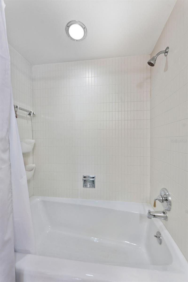 BRYNNWOOD CONDO 1 - Residential