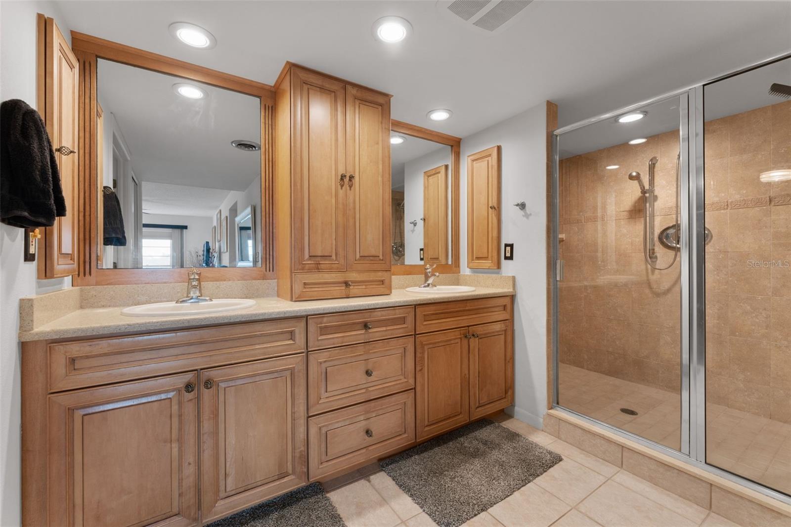 BRYNNWOOD CONDO 1 - Residential