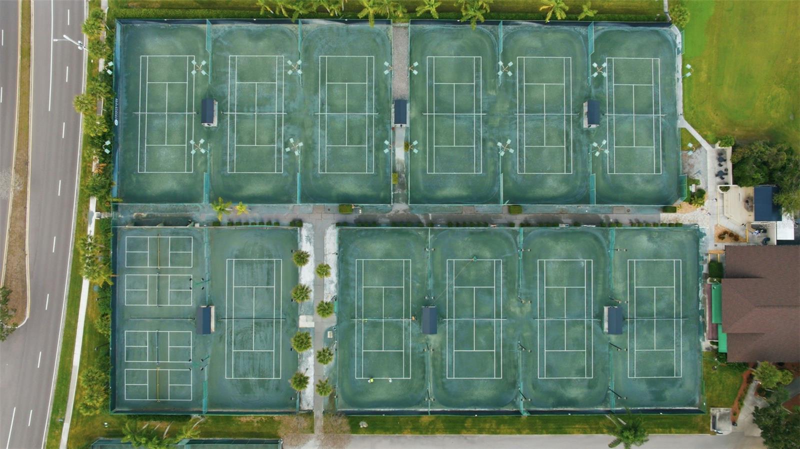 BRYNNWOOD CONDO 1 - Residential