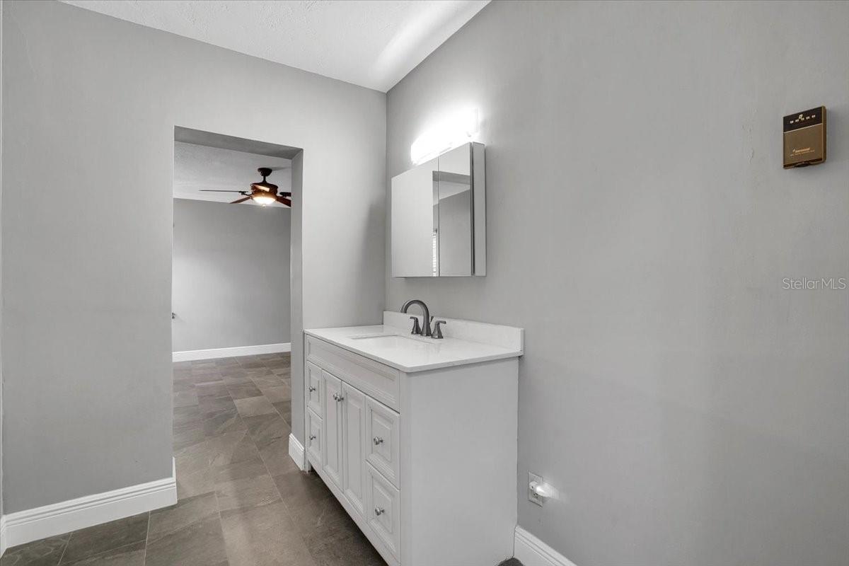 BURNS F J REALTY COS REV - Residential