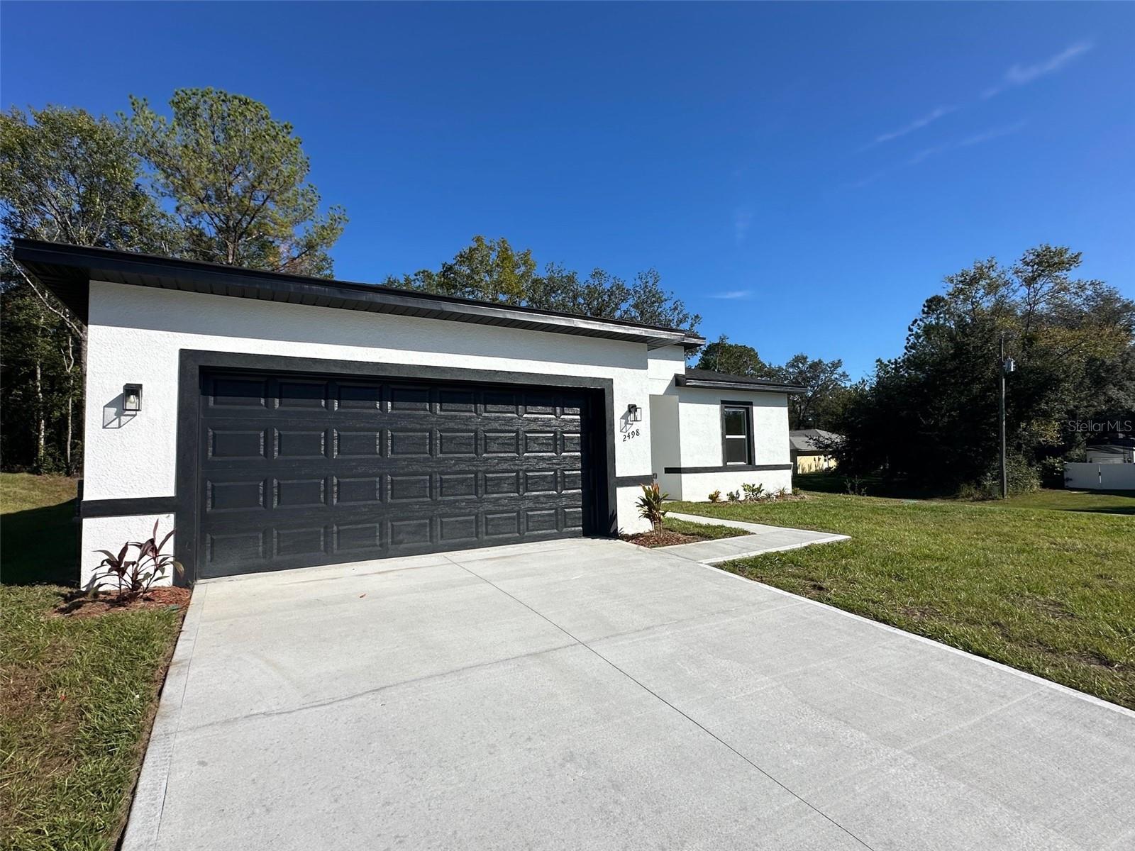 CITRUS SPGS UNIT 27 - Residential