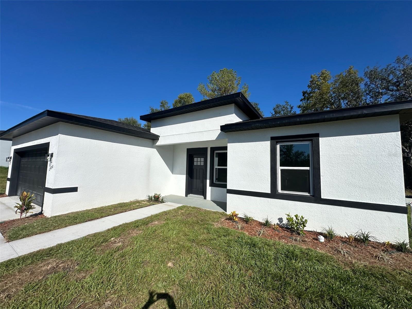 CITRUS SPGS UNIT 27 - Residential