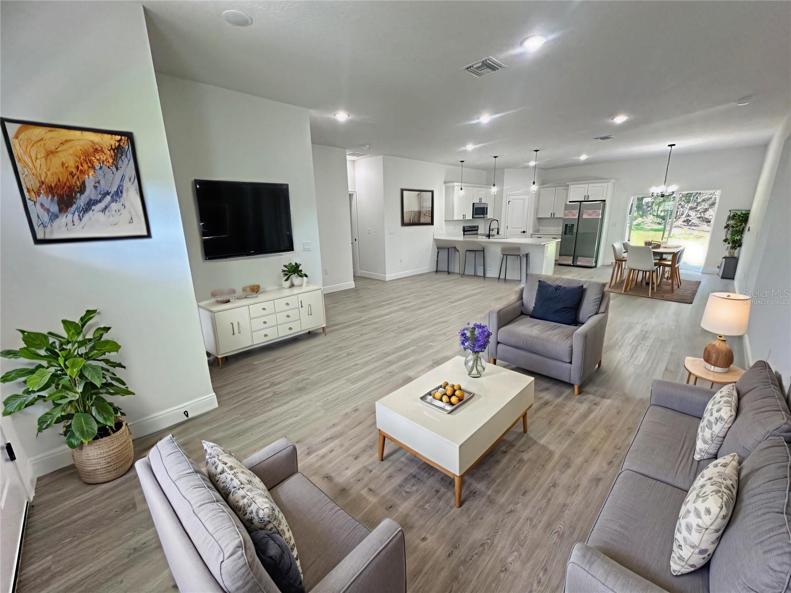 CITRUS SPGS UNIT 27 - Residential