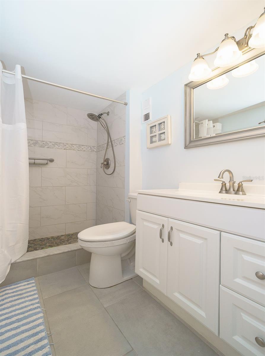 HEATHER LAKE APTS CONDO - Residential