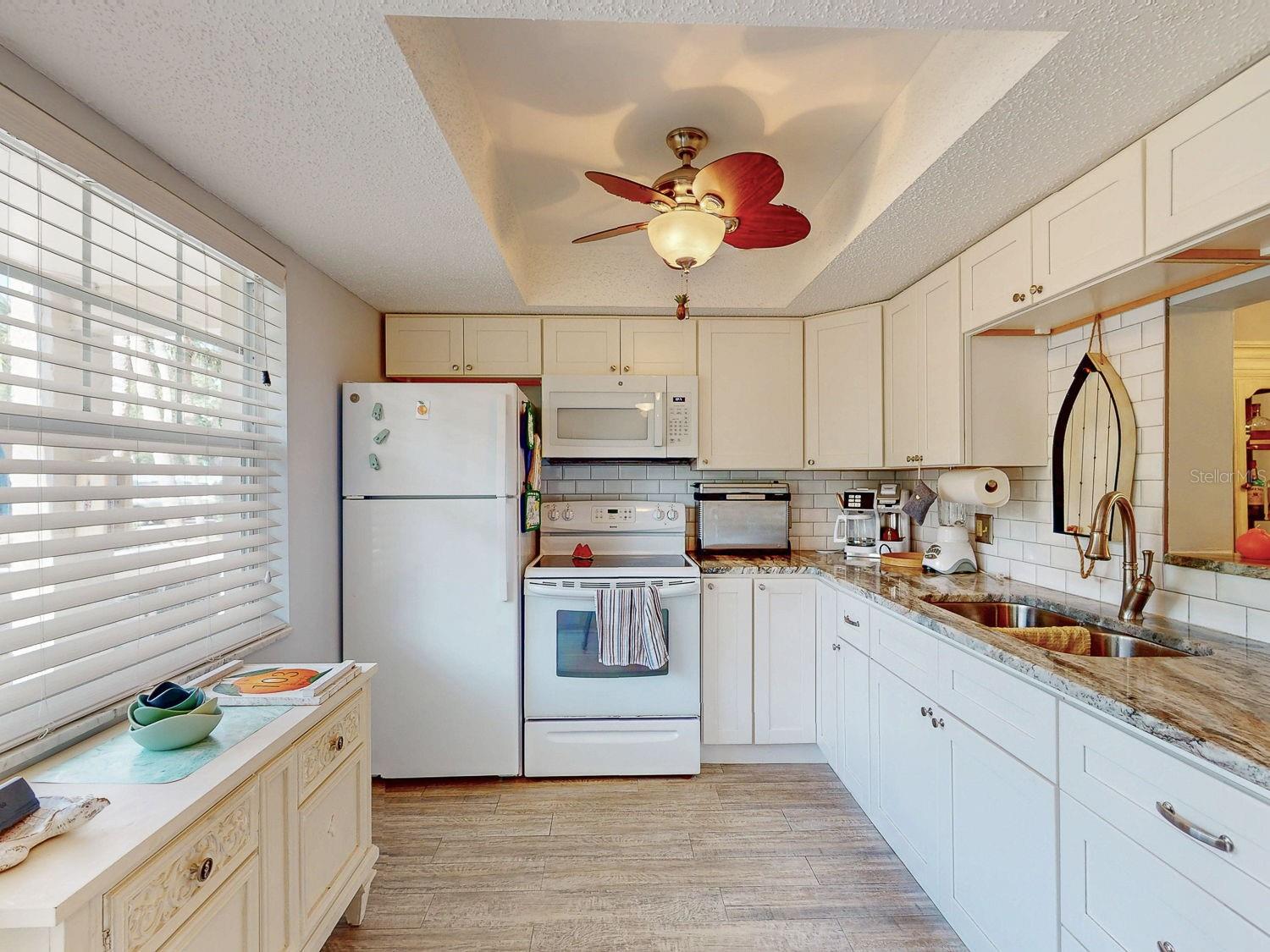 HEATHER LAKE APTS CONDO - Residential