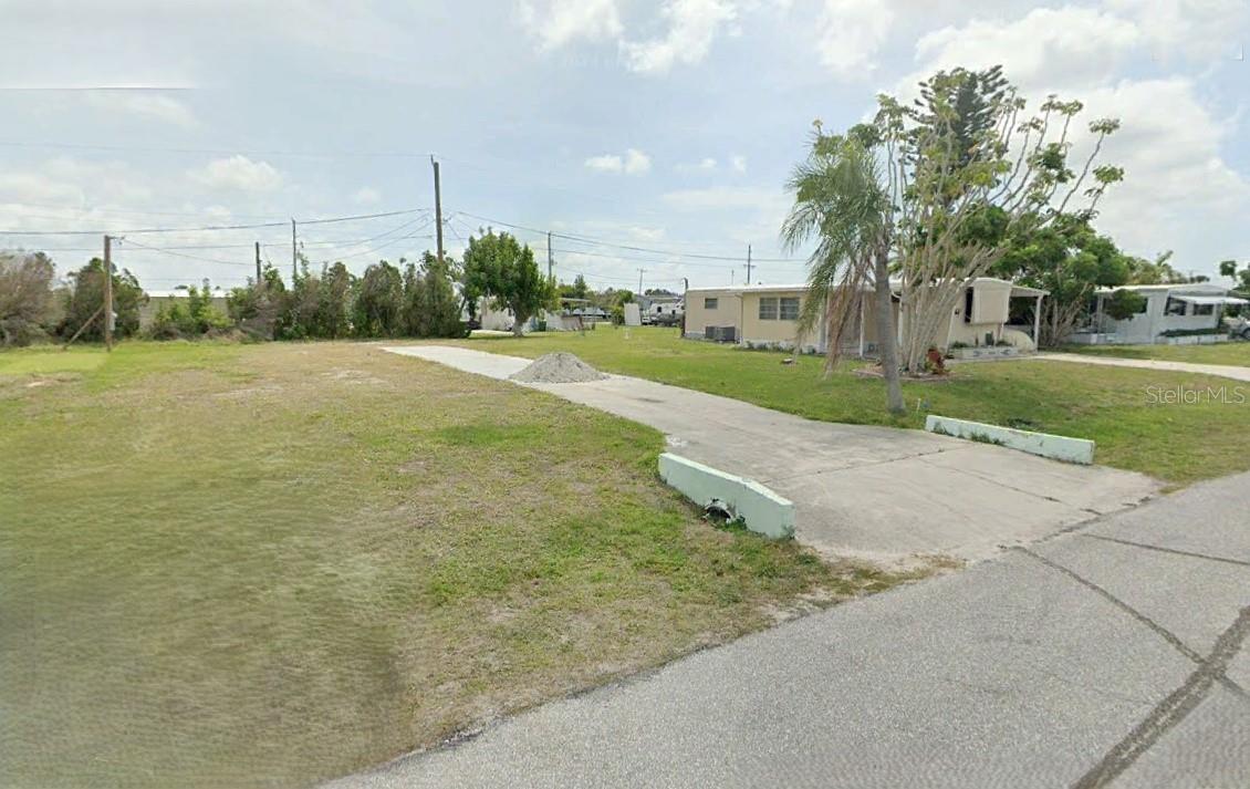 HOLIDAY MOB ESTATES 2ND ADD - Land