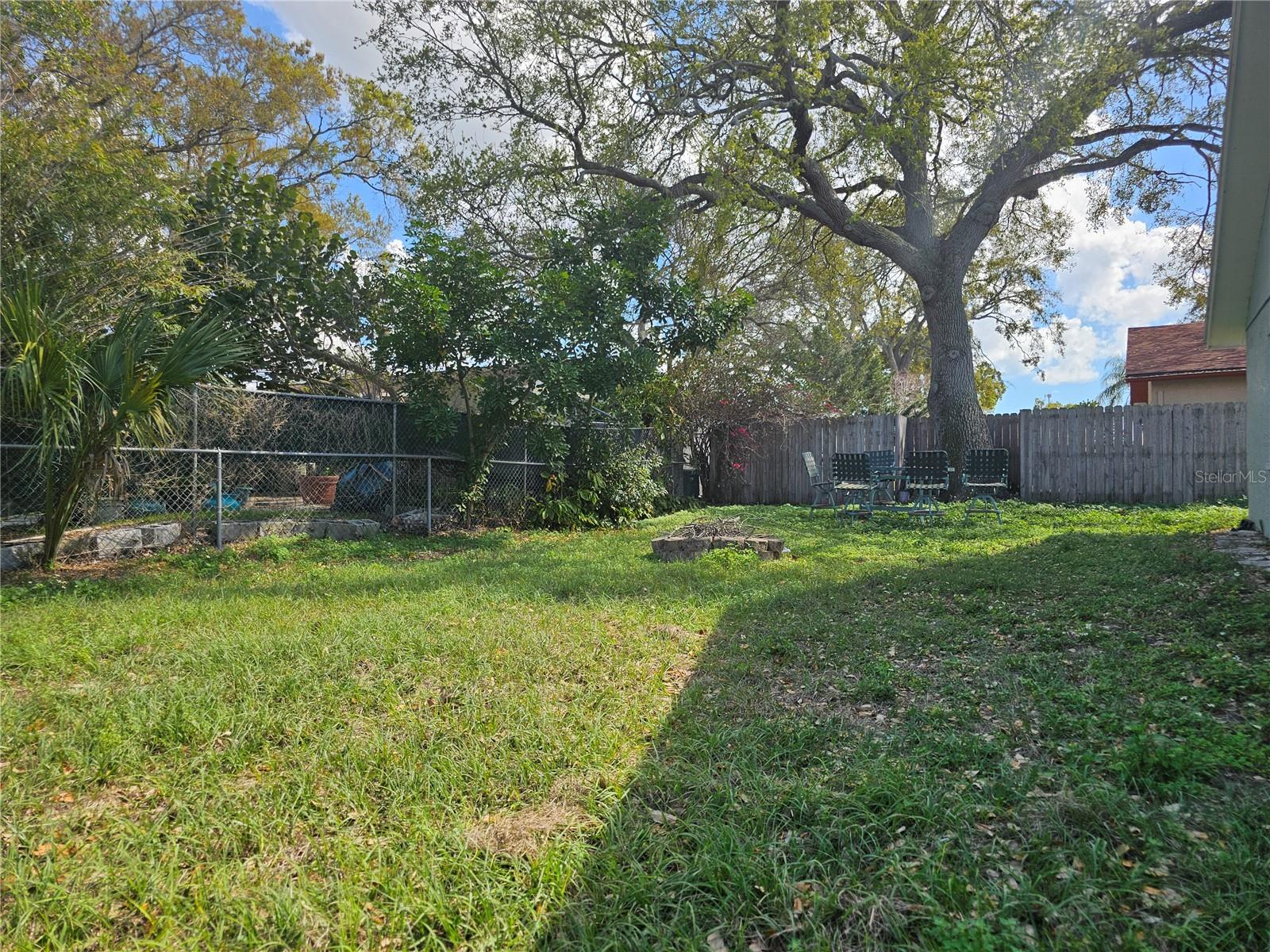 STACEY ACRES - Residential