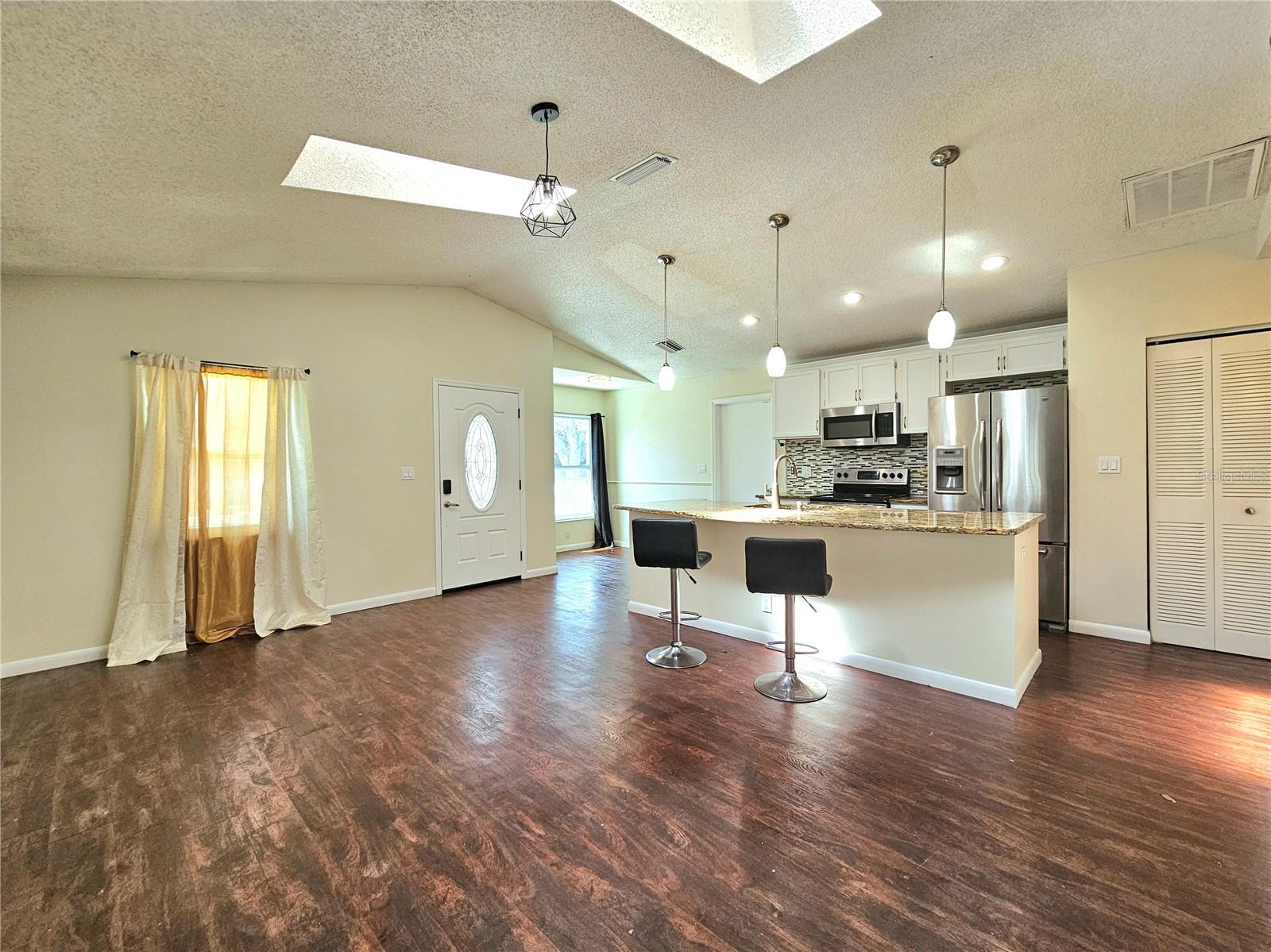 STACEY ACRES - Residential