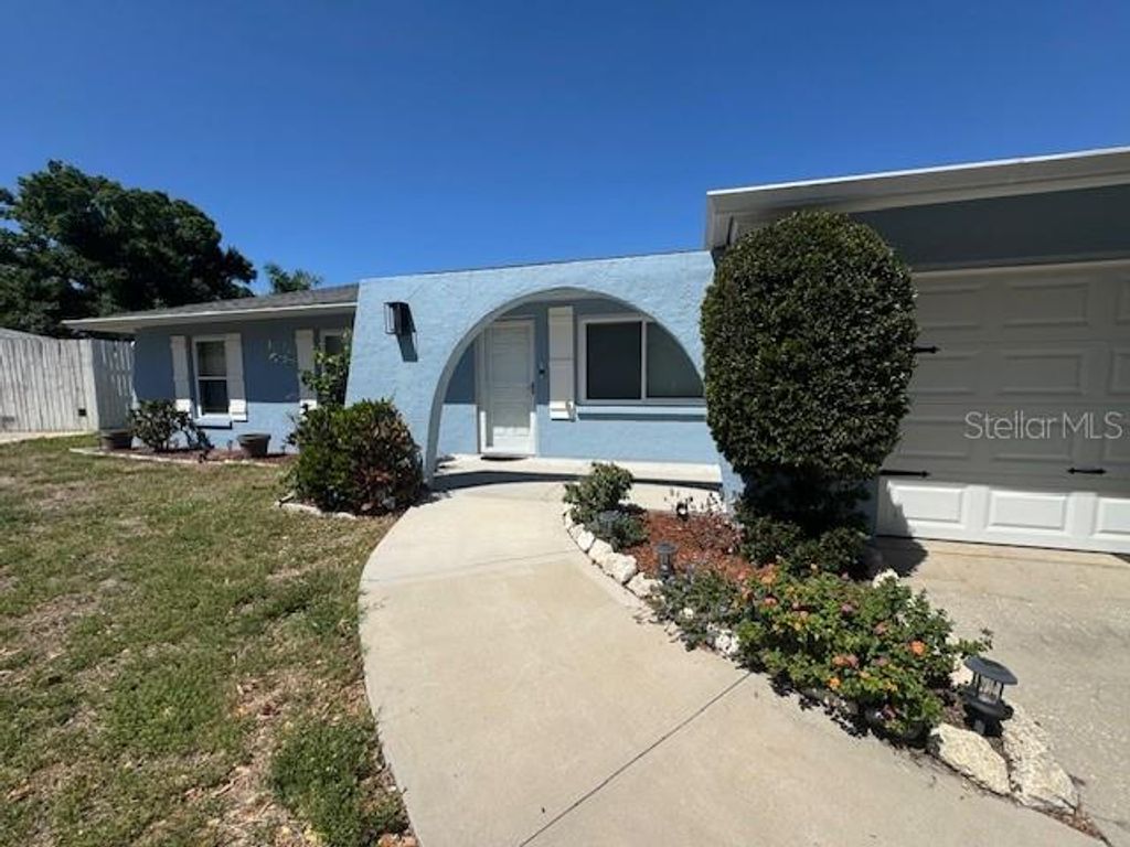 Photo of 5176 Island Date Street, Sarasota, FL 34232 (MLS # A4690633)