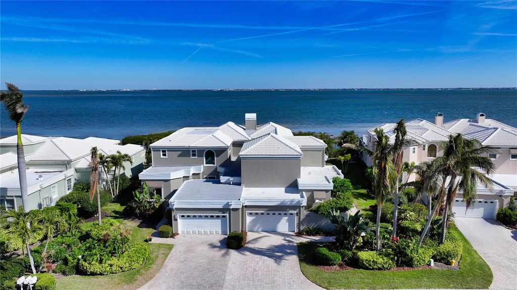 Photo of 3540 Mistletoe Lane, Longboat Key, FL 34228 (MLS # A4666826)