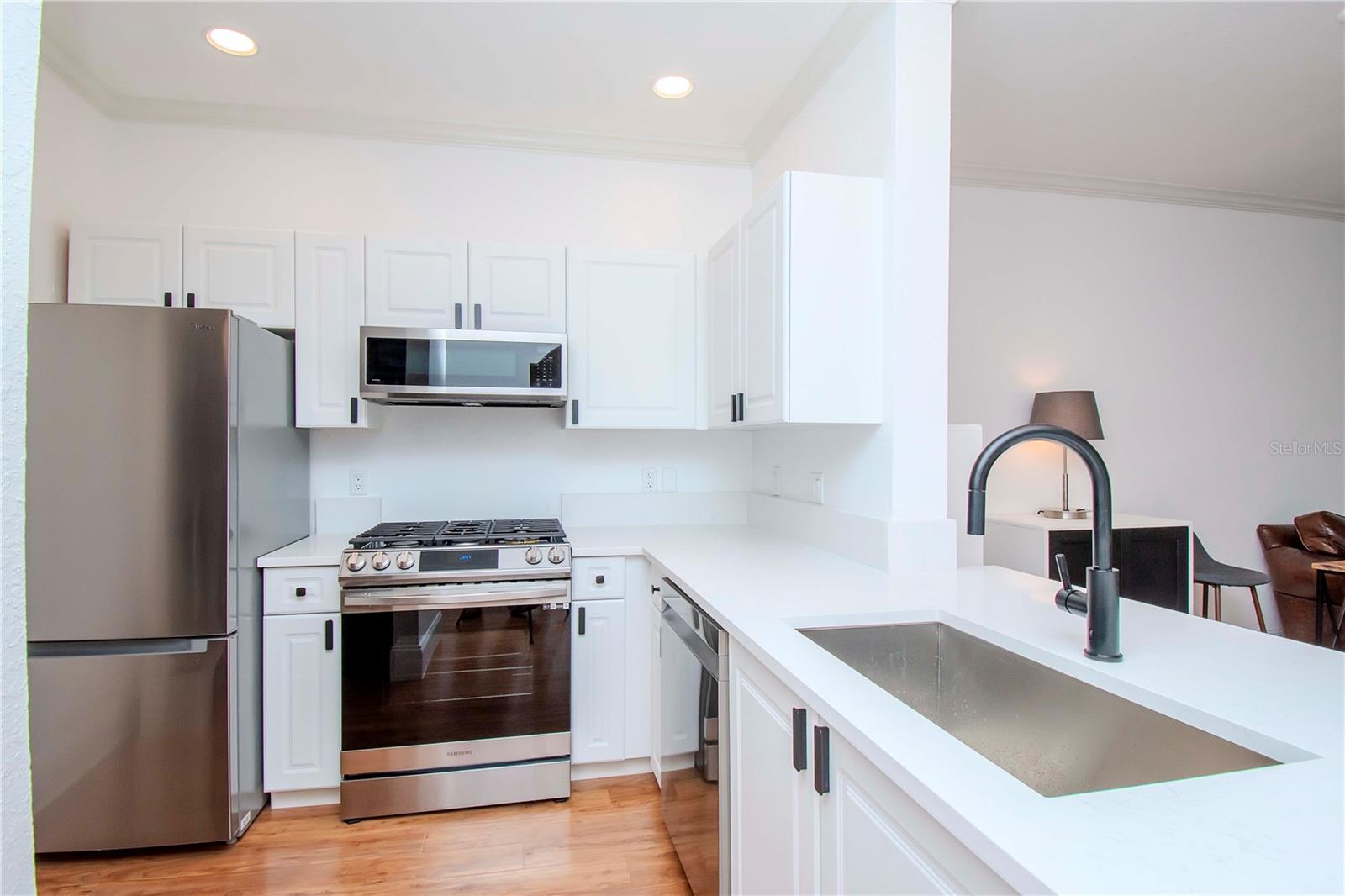 GRAND VENEZIA AT BAYWATCH CONDO - Residential