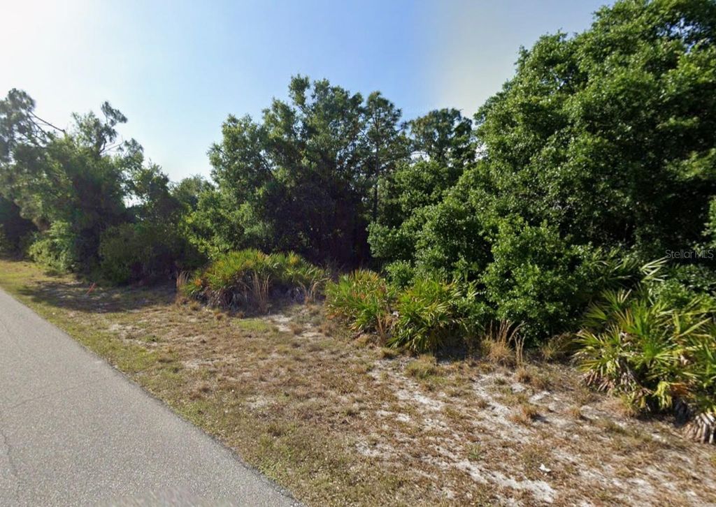 Photo of 11062 Sandrift Avenue, Englewood, FL 34224 (MLS # C7520260)