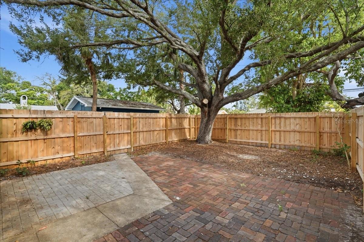 PASADENA ESTATES SEC C - Residential Lease