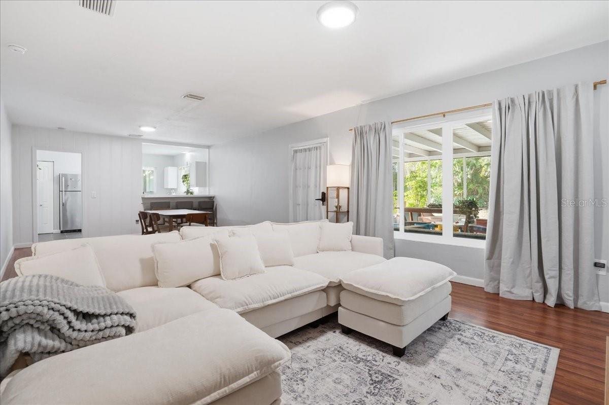 PASADENA ESTATES SEC C - Residential Lease
