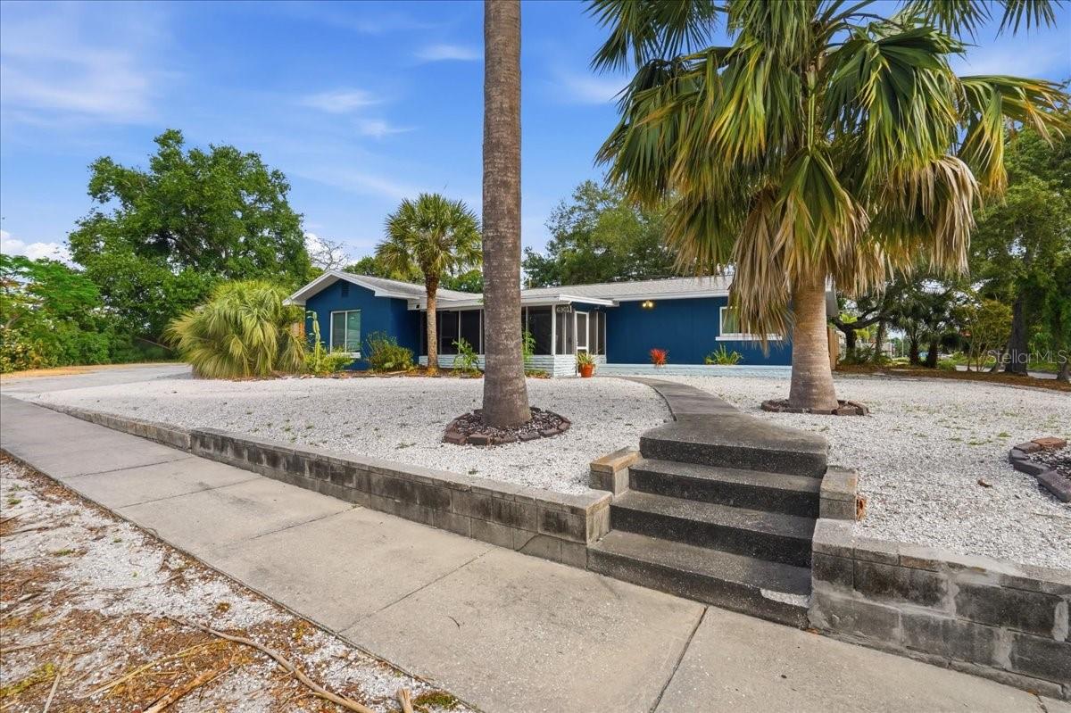 PASADENA ESTATES SEC C - Residential Lease