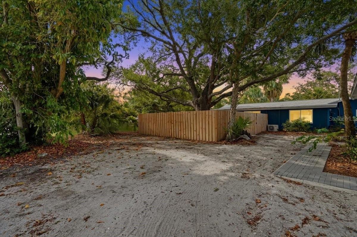 PASADENA ESTATES SEC C - Residential Lease