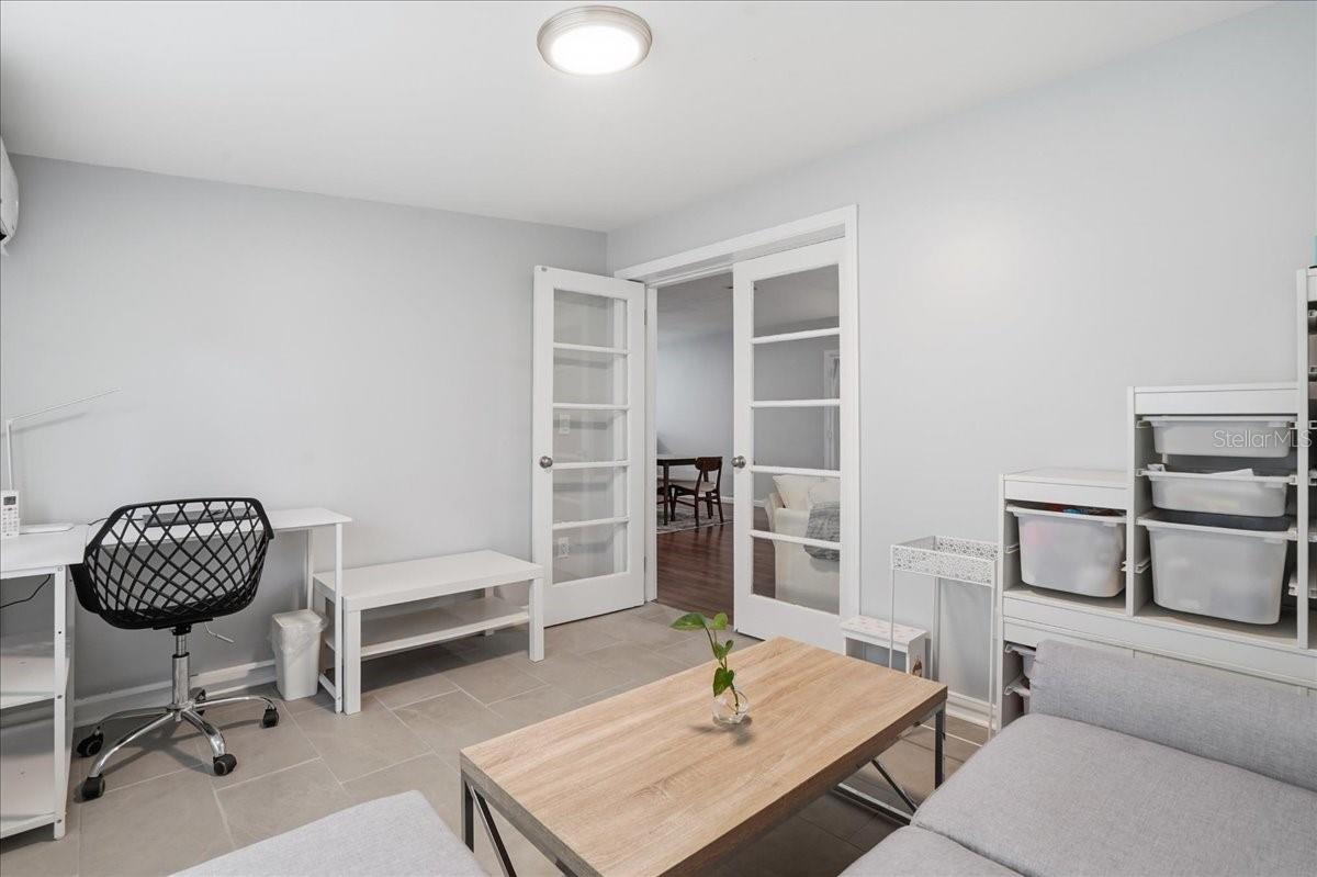 PASADENA ESTATES SEC C - Residential Lease