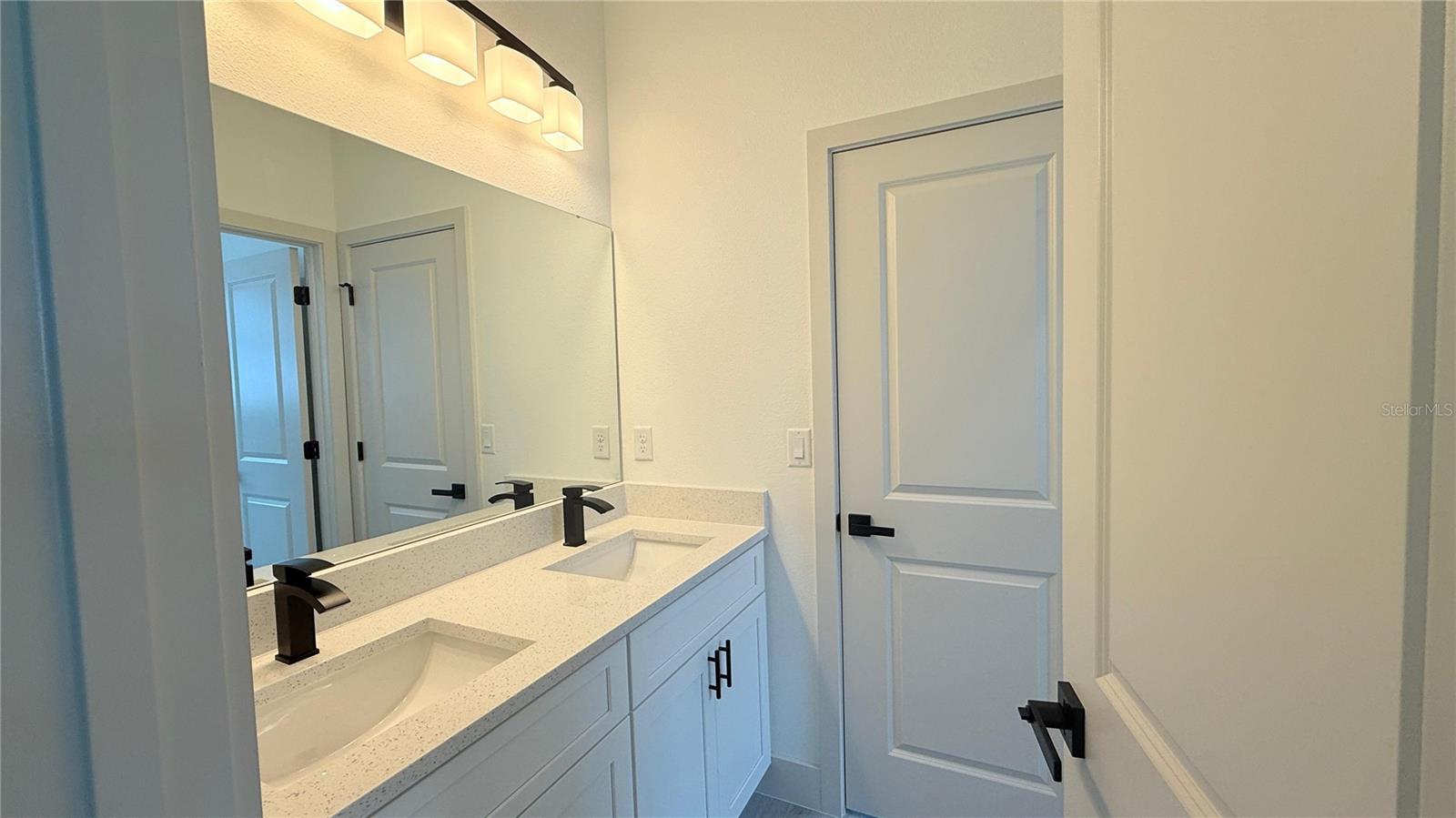 MARION OAKS UN 05 - Residential