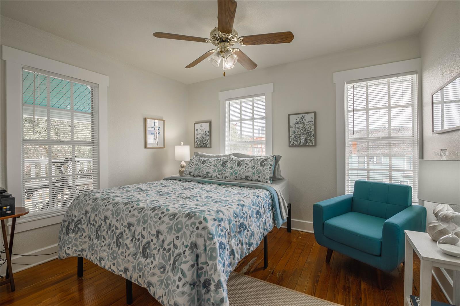 NORTON'S (UNIVERSITY PARK - SOUTH DOWNTOWN) - Residential Income