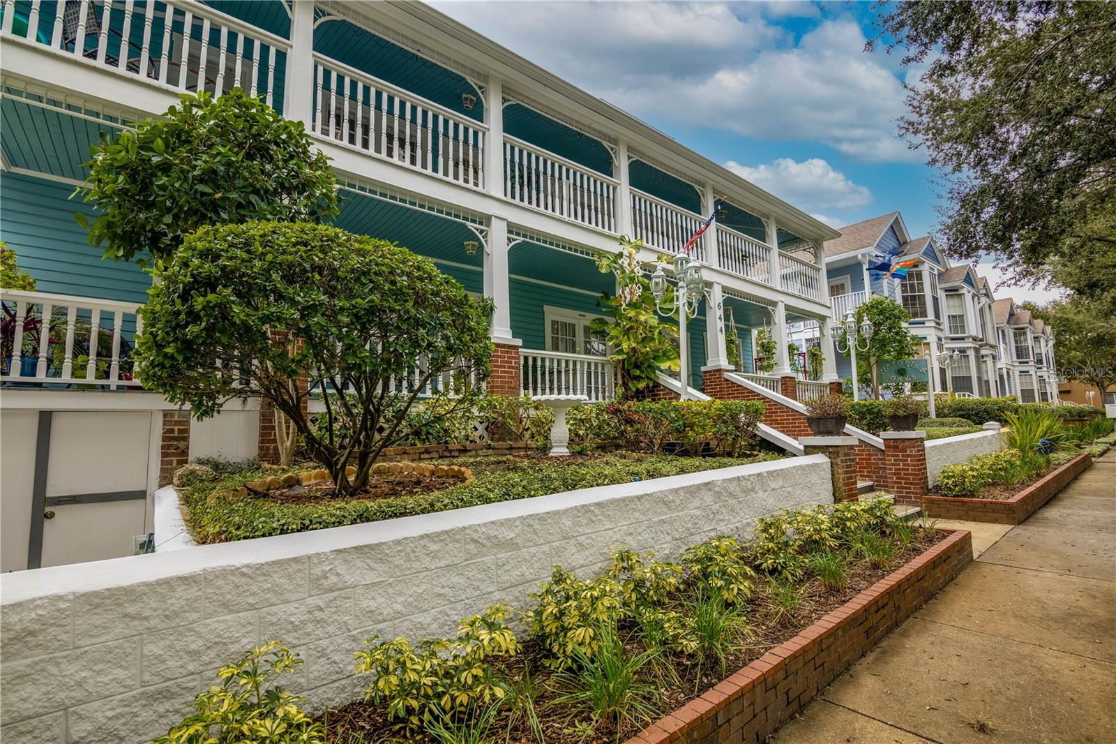 NORTON'S (UNIVERSITY PARK - SOUTH DOWNTOWN) - Residential Income