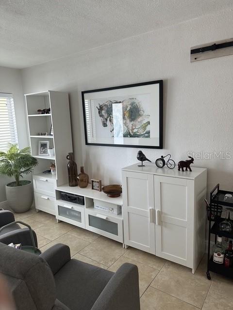 WEST TAMPA HEIGHTS - Residential Lease