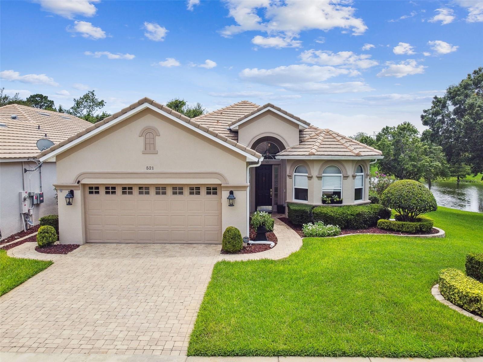 521 WESTON PLACE