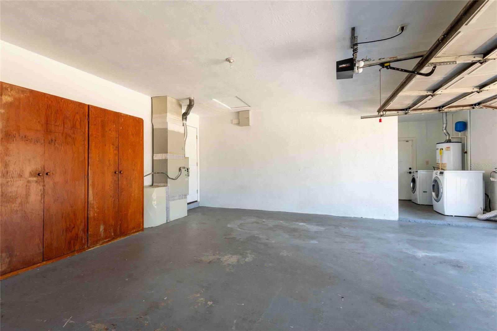 BAYVIEW TERRACE ROY SCOTTS - Residential