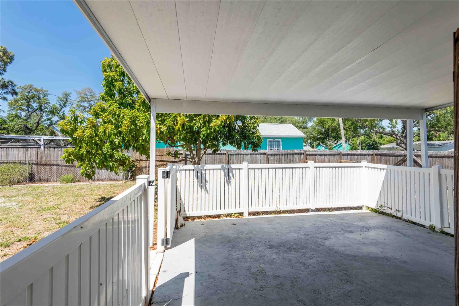 BAYVIEW TERRACE ROY SCOTTS - Residential