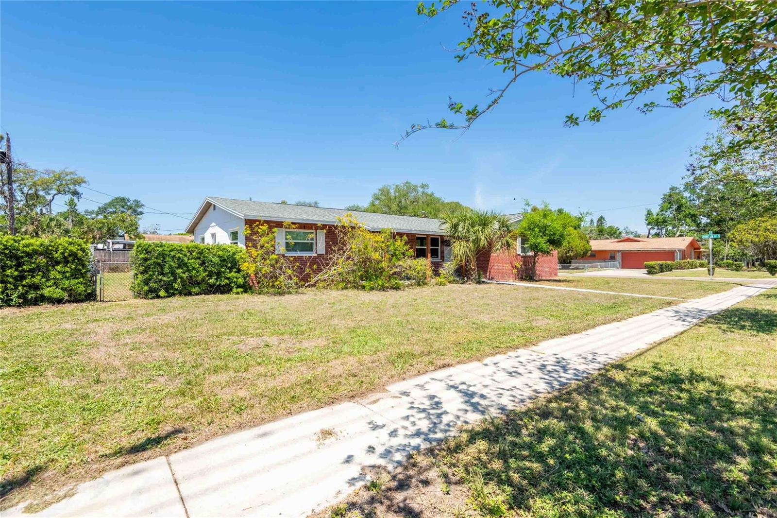 BAYVIEW TERRACE ROY SCOTTS - Residential