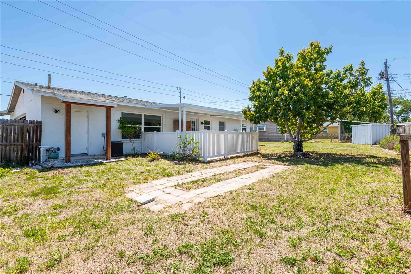 BAYVIEW TERRACE ROY SCOTTS - Residential