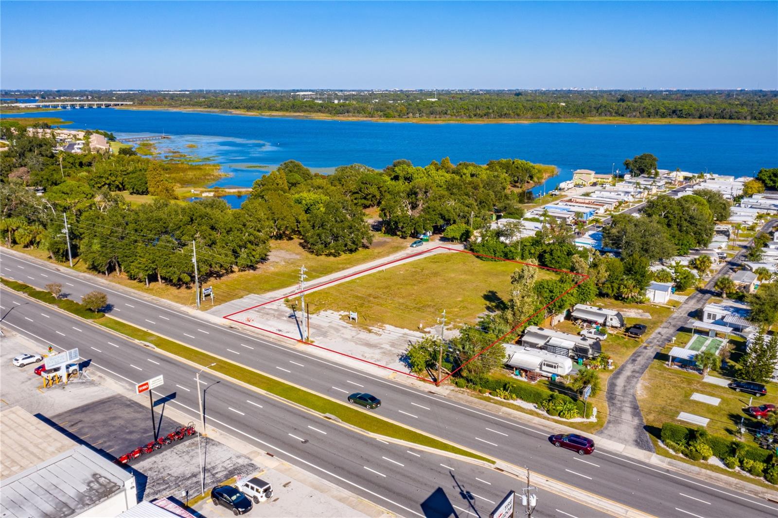 8071 SEMINOLE BOULEVARD