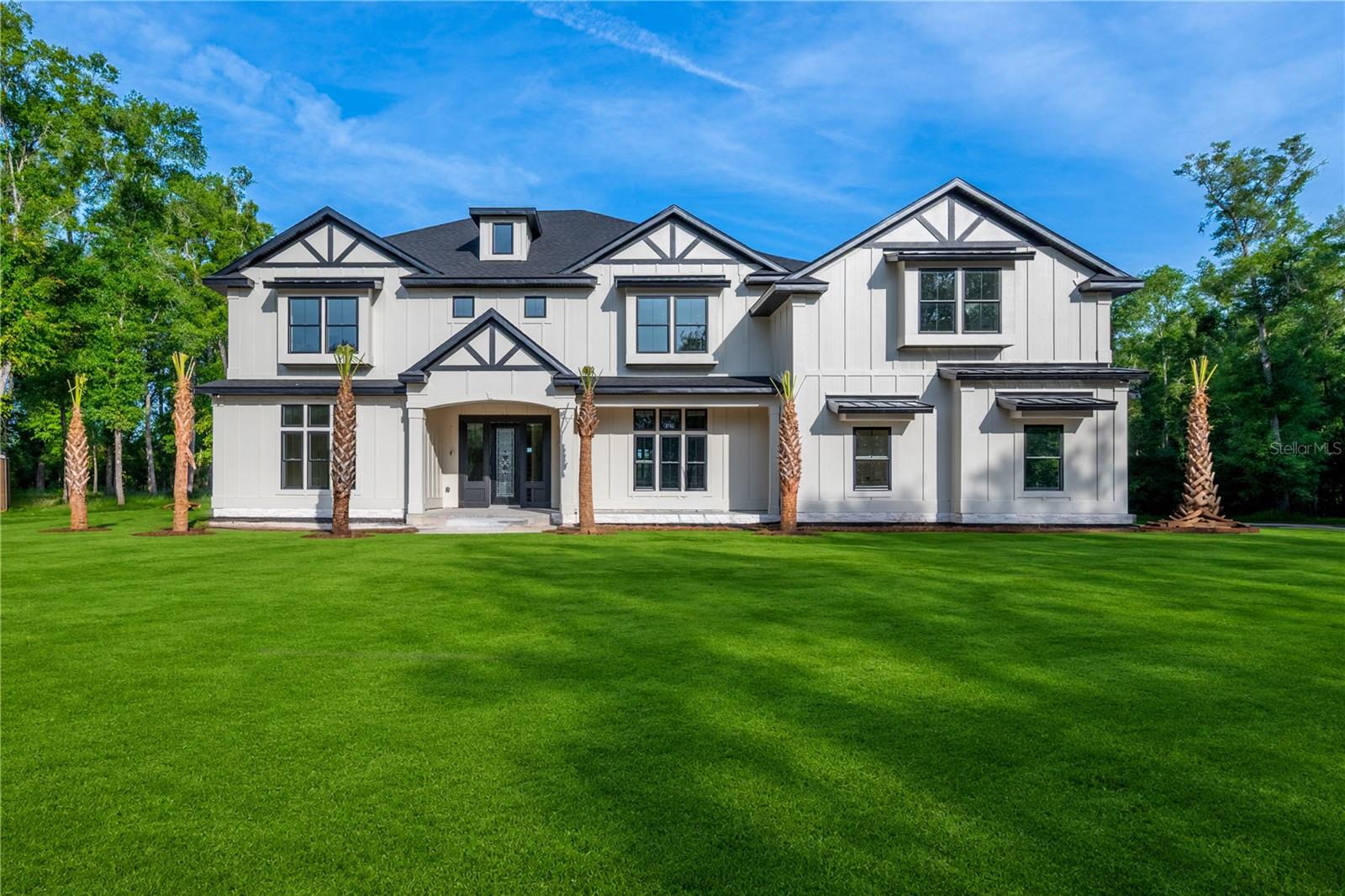 285 SW HERMITAGE GLEN