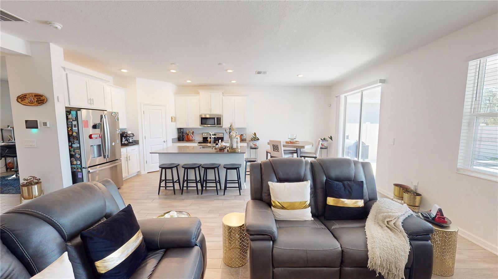 PINE GLEN - Residential