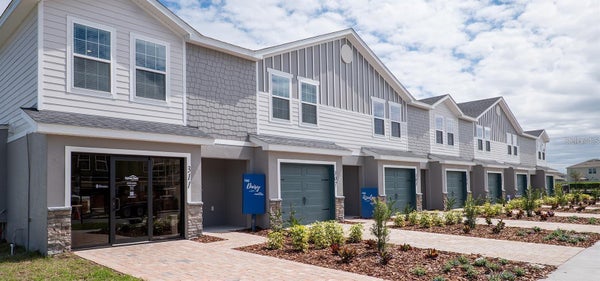 418 CHESAPEAKE DR, SAINT CLOUD, FL 34771 - Image 7e504192c9d4193fcc9e8ced11a611f7/2015407992