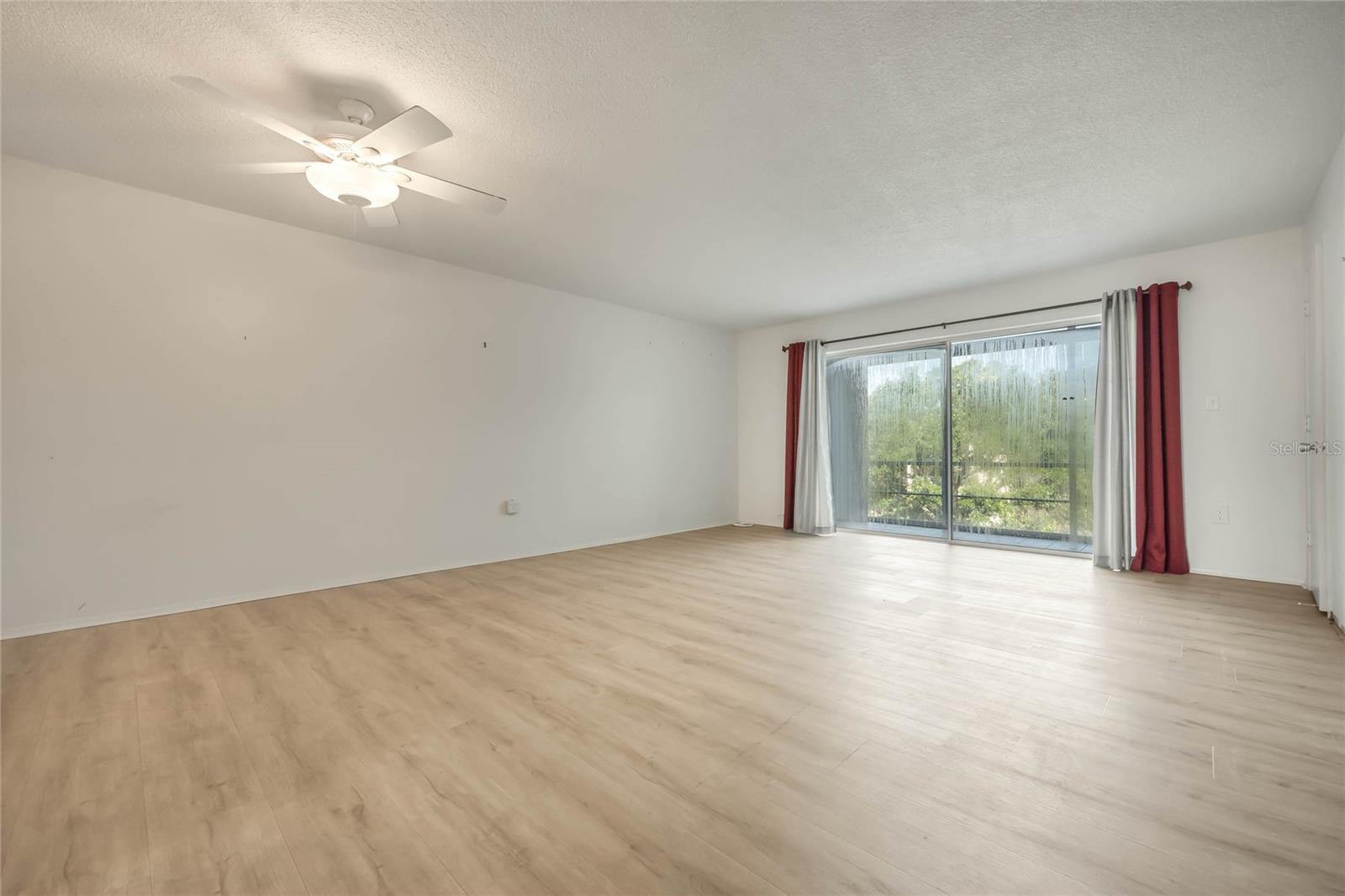 WINTER PARK GARDENS CONDO - Residential Lease