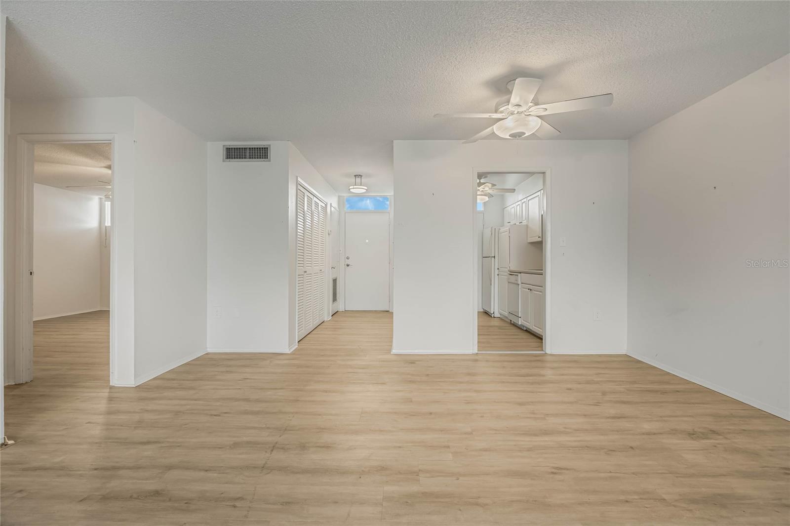 WINTER PARK GARDENS CONDO - Residential Lease